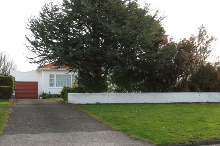 Photo of property in 11 Miranda Street, Stratford, 4332