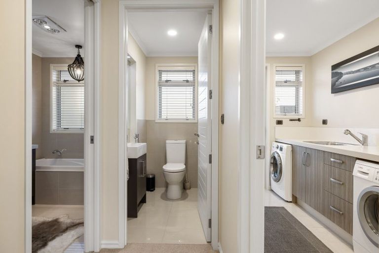 Photo of property in 1 Sanctuary Key, Papamoa Beach, Papamoa, 3118