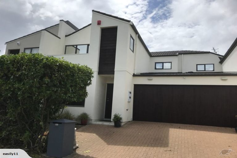 Photo of property in 40 Tiger Drive, Golflands, Auckland, 2013