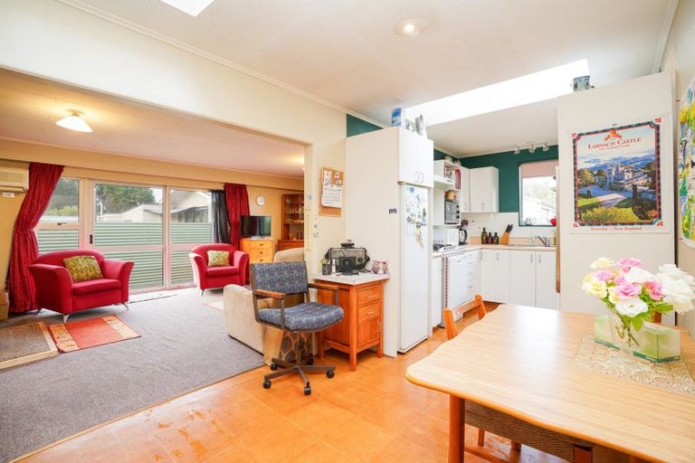 Photo of property in 28 Dunns Road, Otatara, Invercargill, 9879