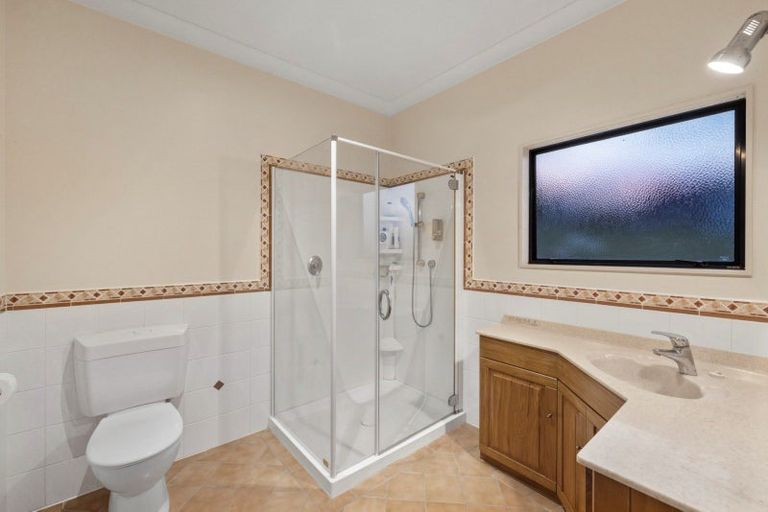 Photo of property in 24 Rutherford Street, Otumoetai, Tauranga, 3110