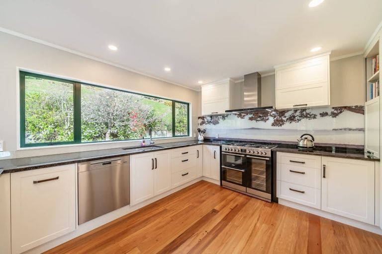 Photo of property in 86 Colletts Road, Mangaroa, Upper Hutt, 5371