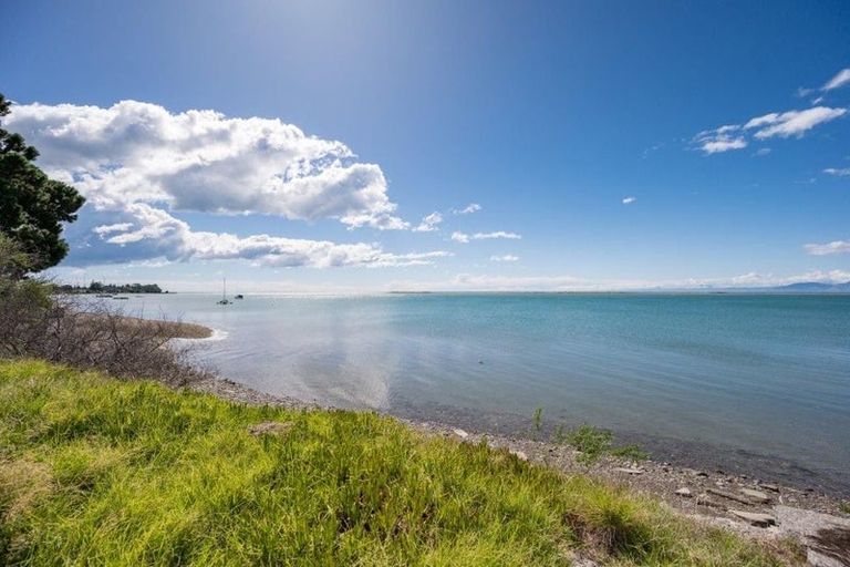 Photo of property in 107 Trewavas Street, Motueka, 7120