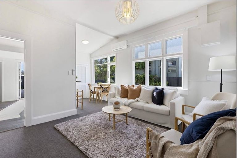 Photo of property in 1051 Colombo Street, St Albans, Christchurch, 8014