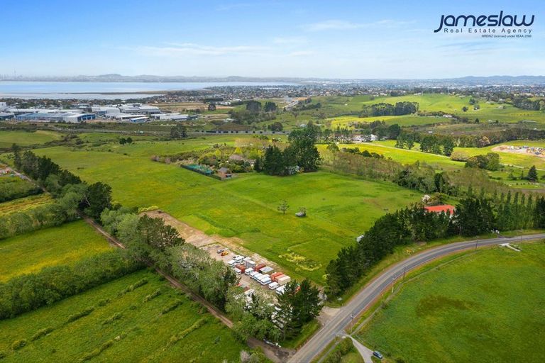 Photo of property in 67 Trig Road, Whenuapai, Auckland, 0618