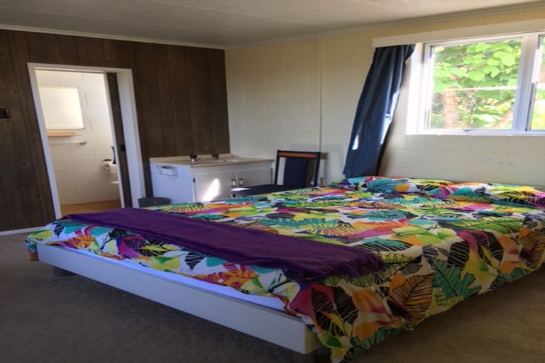 Photo of property in 1148 Papamoa Beach Road, Papamoa Beach, Papamoa, 3118