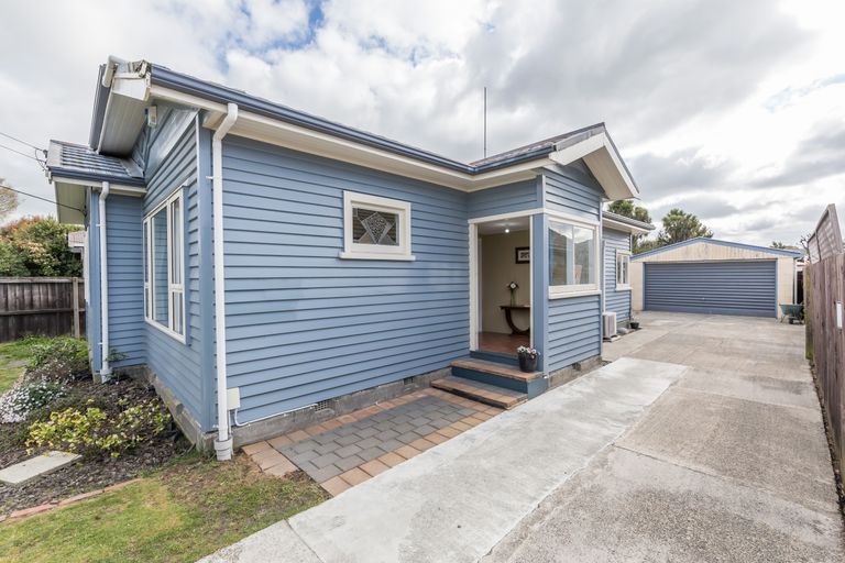 Photo of property in 37 Frankleigh Street, Somerfield, Christchurch, 8024