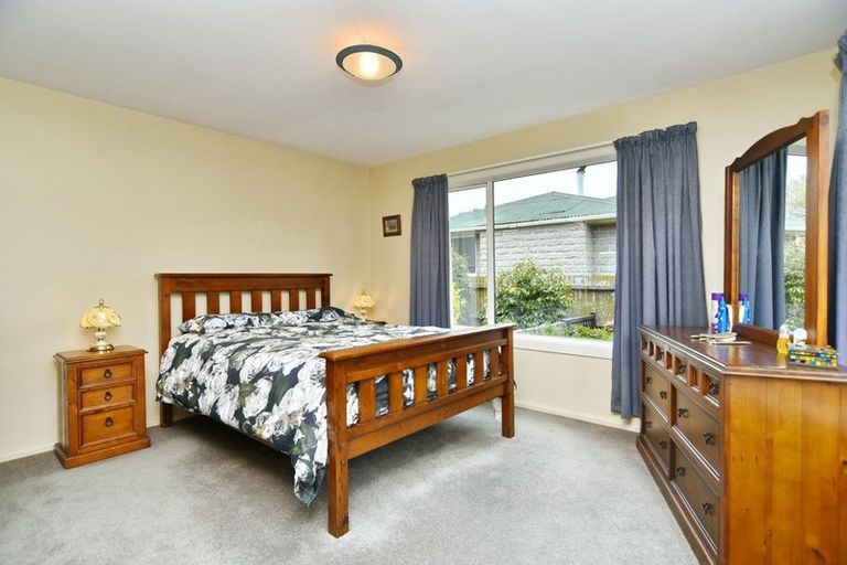 Photo of property in 8 Douglas Street, Rangiora, 7400