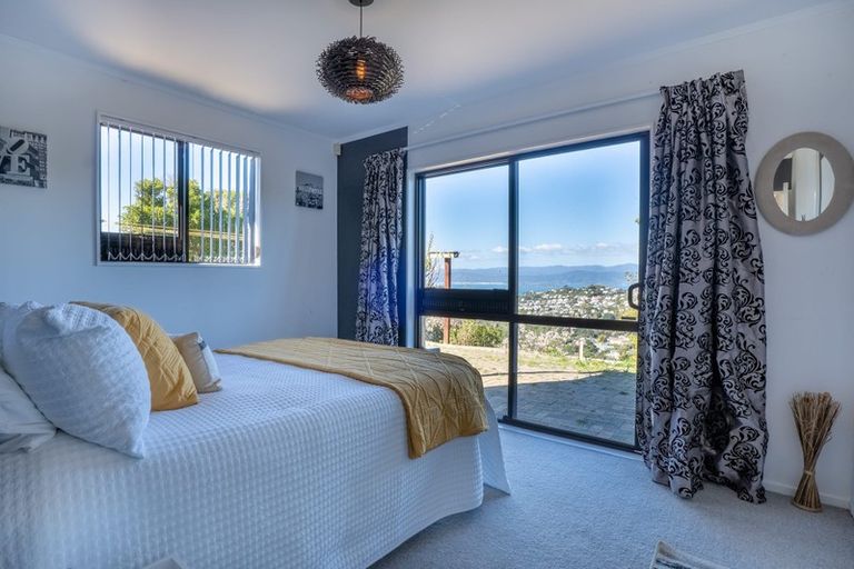 Photo of property in 7 Admiralty Street, Crofton Downs, Wellington, 6035