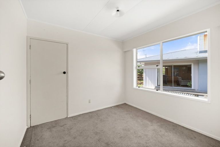 Photo of property in 56 Kokich Crescent, Onerahi, Whangarei, 0110