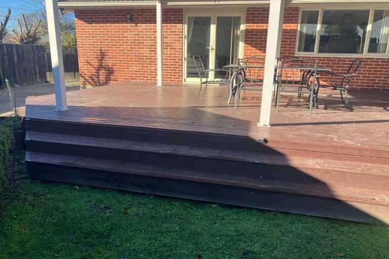 Photo of property in 7 Blossomdale Place, Bishopdale, Christchurch, 8053