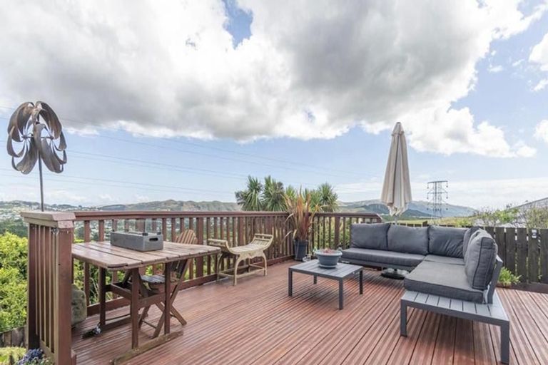 Photo of property in 30 Cedarwood Street, Woodridge, Wellington, 6037