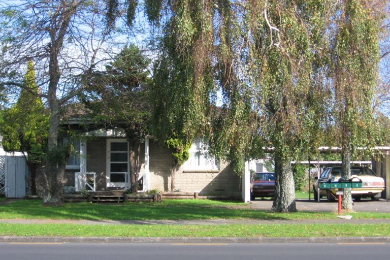 Photo of property in 2/139 Carruth Road, Papatoetoe, Auckland, 2025