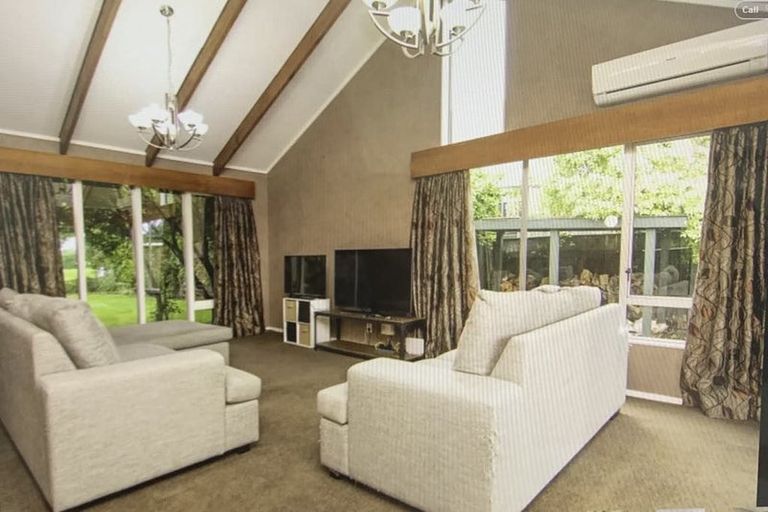 Photo of property in 43 Dittmer Drive, Awapuni, Palmerston North, 4412