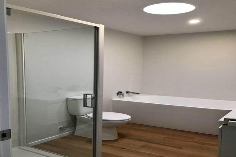 Photo of property in 221a Naenae Road, Naenae, Lower Hutt, 5011