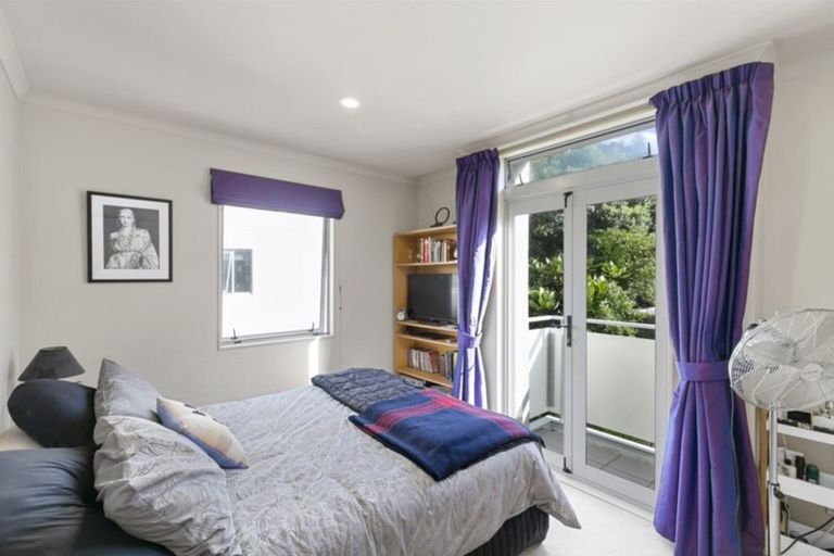 Photo of property in Marrakech Cafe, 45/305 Evans Bay Parade, Hataitai, Wellington, 6021