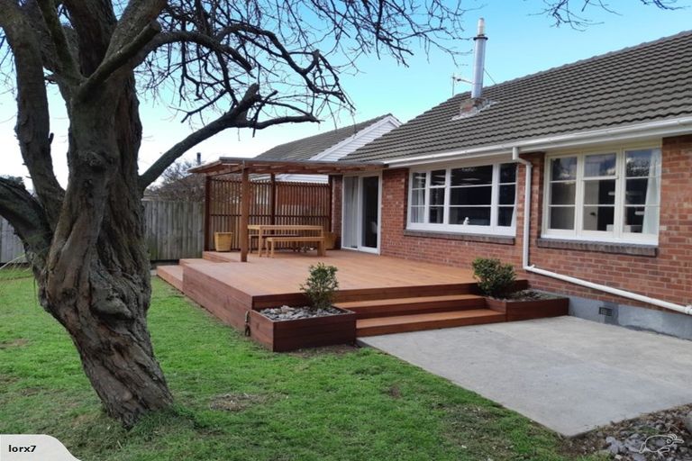 Photo of property in 28 Avro Crescent, Hornby, Christchurch, 8042