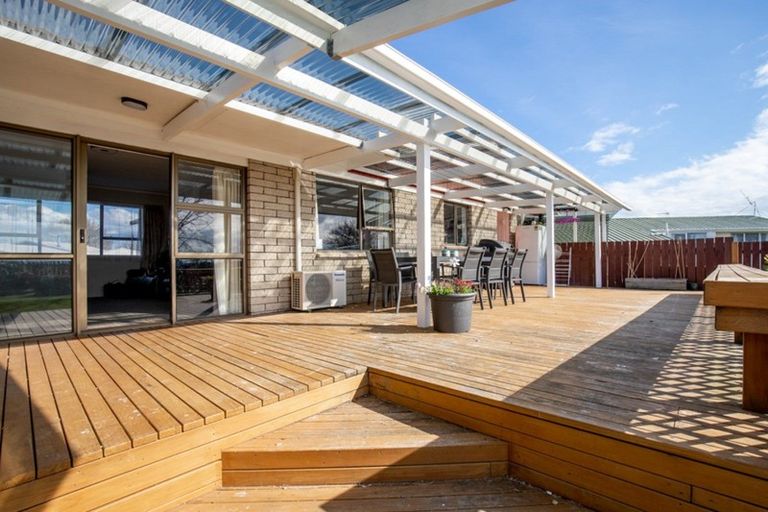 Photo of property in 22 Mahana Road, Ngatea, 3503