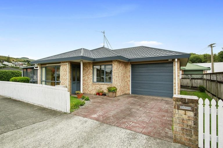 Photo of property in 1 Elena Place, Welcome Bay, Tauranga, 3112