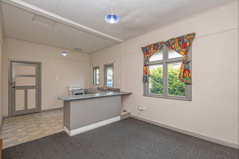 Photo of property in 22 Rongopai Street, Palmerston North, 4414