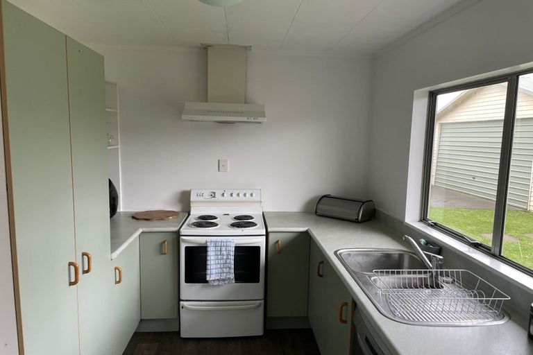 Photo of property in 81 Roberts Line, Kelvin Grove, Palmerston North, 4414