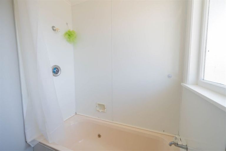 Photo of property in 26 Mararoa Drive, Manapouri, 9679