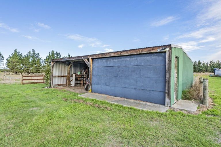 Photo of property in 2047 South Eyre Road, Eyrewell, Rangiora, 7476