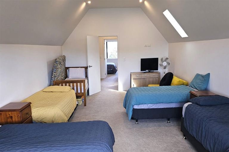 Photo of property in 135 Harbour Drive, Matarangi, Whitianga, 3592