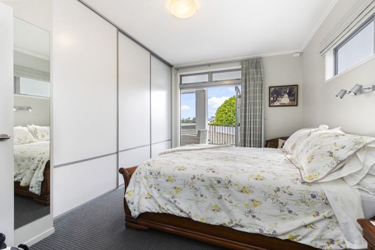 Photo of property in 34 Lake Crescent, Hamilton Lake, Hamilton, 3204