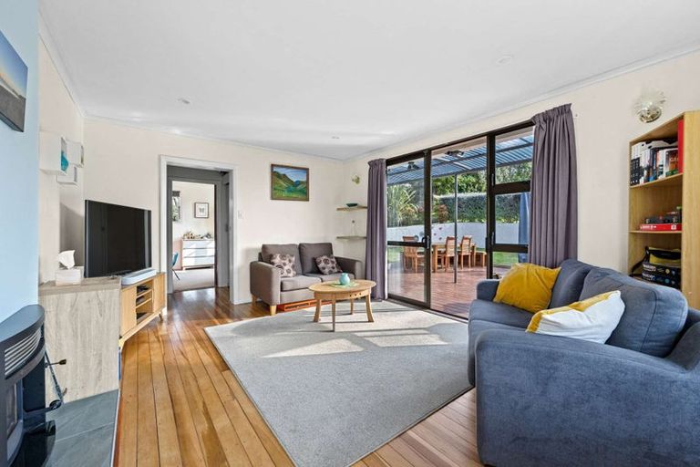 Photo of property in 36 Hukatai Street, Elsdon, Porirua, 5022