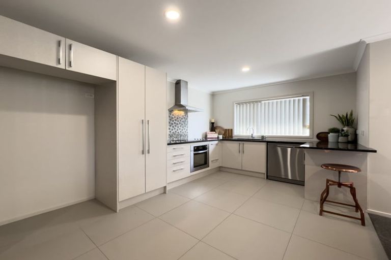 Photo of property in 8 Charlotte Crescent, Dinsdale, Hamilton, 3204