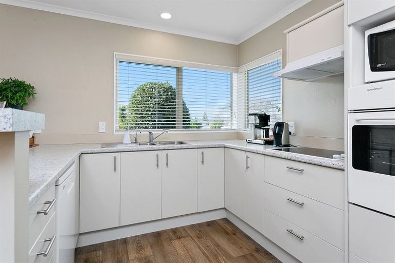 Photo of property in 44 Willow Grove, Morrinsville, 3300