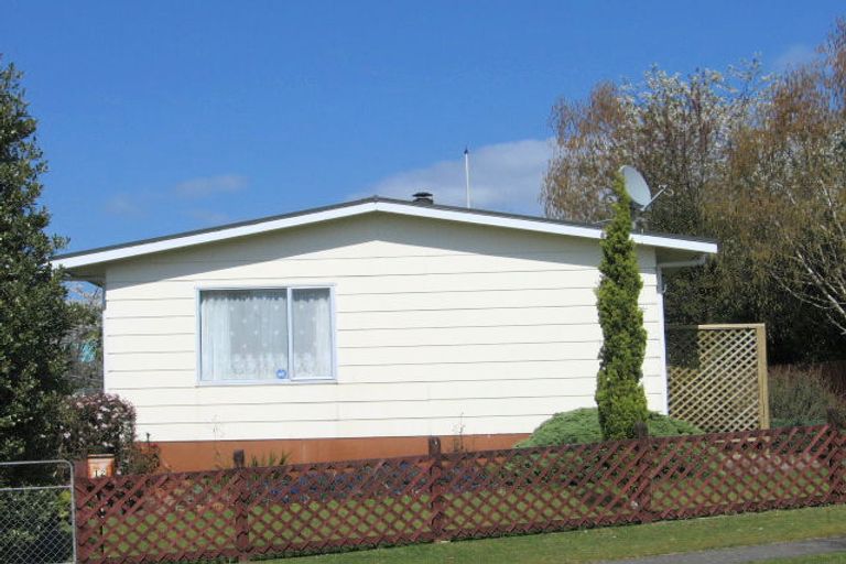 Photo of property in 12 Diamond Street, Pukehangi, Rotorua, 3015