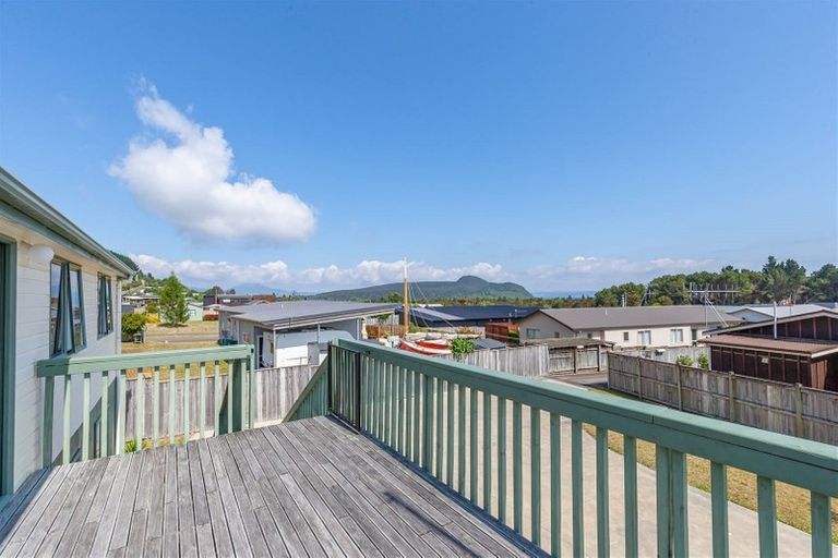 Photo of property in 55 Parekaawa Drive, Motuoapa, 3382