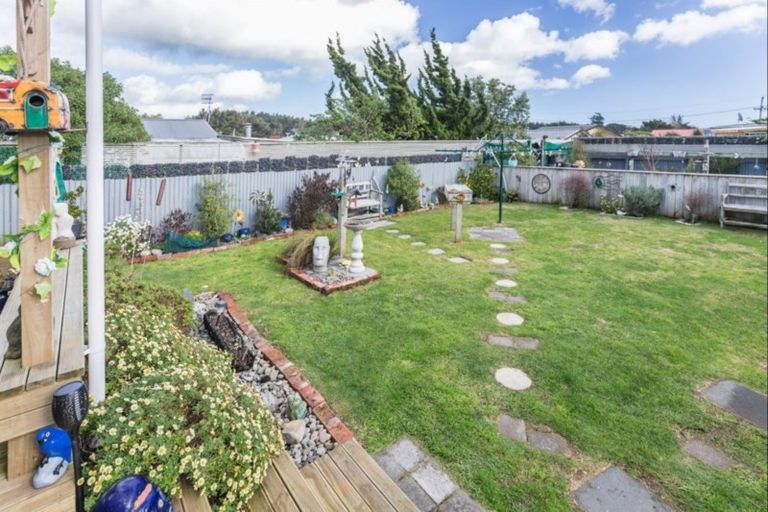 Photo of property in 22 Barling Street, Himatangi Beach, Foxton, 4891