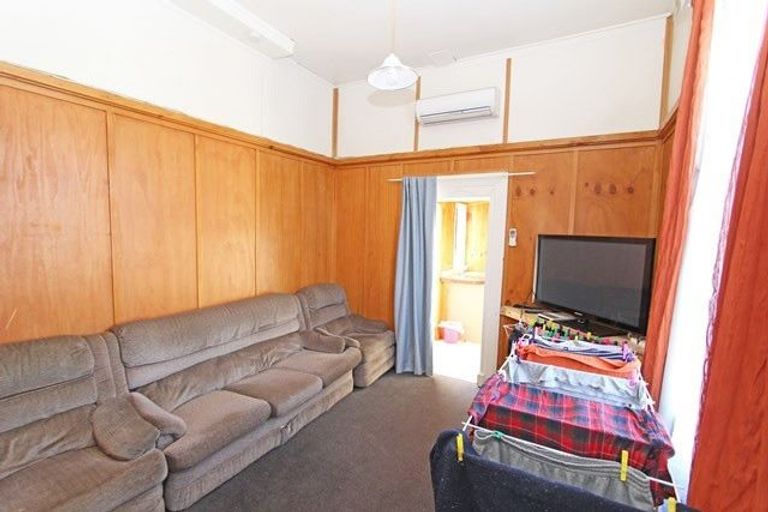 Photo of property in 90 Dundas Street, North Dunedin, Dunedin, 9016