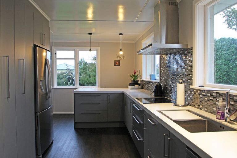 Photo of property in 35 Dacre Street, Oamaru North, Oamaru, 9400