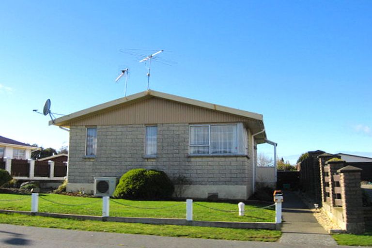 Photo of property in 9 Maltby Street, Waikiwi, Invercargill, 9810