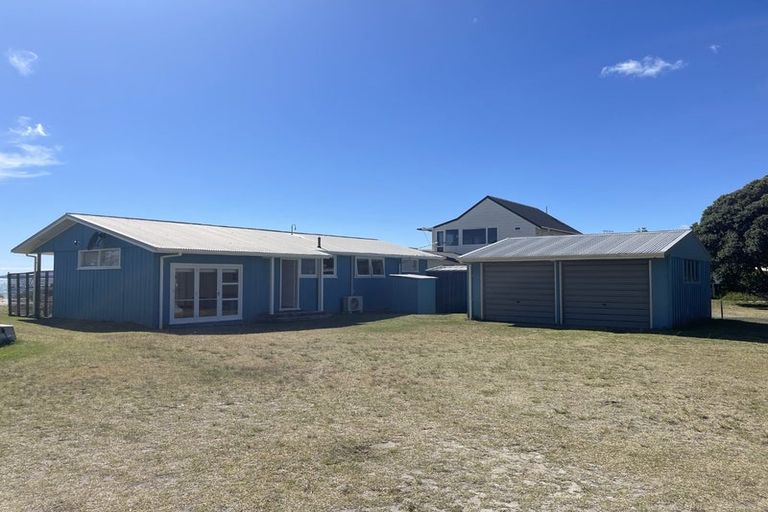 Photo of property in 22 Taylor Road, Papamoa Beach, Papamoa, 3118