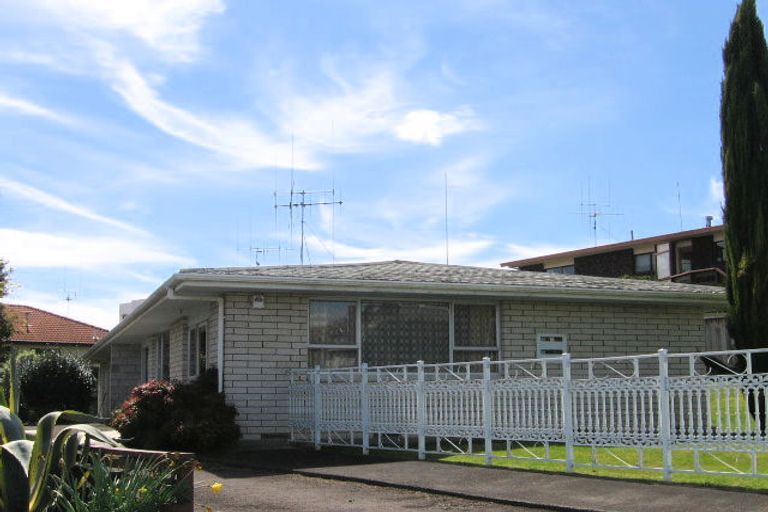 Photo of property in 21 Warrington Street, Matua, Tauranga, 3110