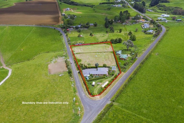 Photo of property in 521 Clark And Denize Road, Pukekawa, Tuakau, 2696