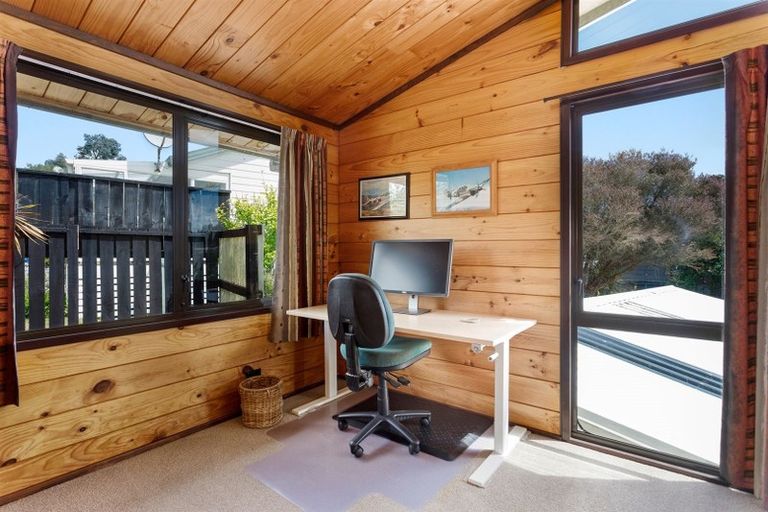 Photo of property in 17 Appleby Rise, Whakatane, 3120