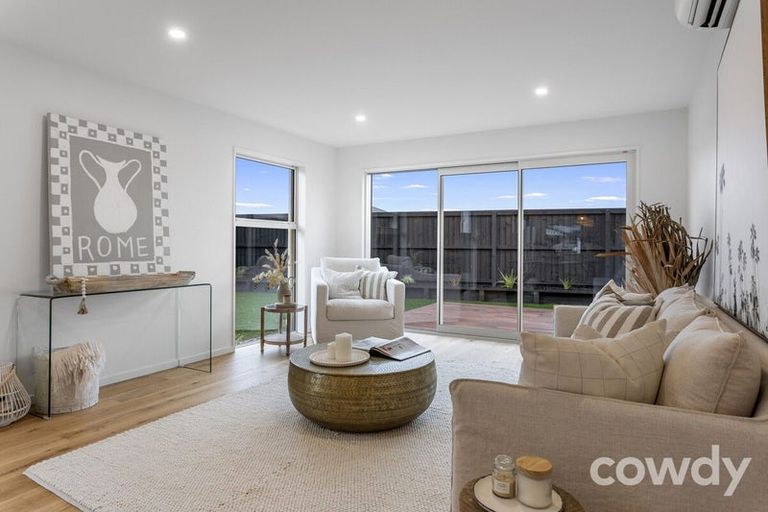 Photo of property in 11 Waterford Farm Road, Halswell, Christchurch, 8025