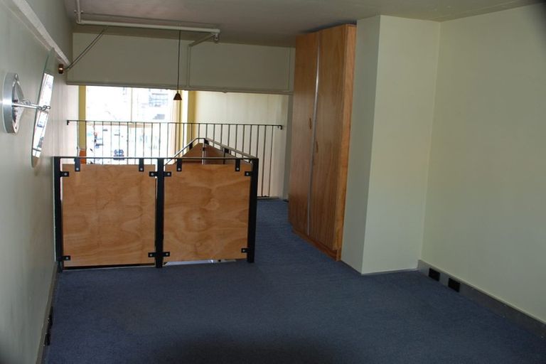 Photo of property in Qba Apartments, 1g/51 Webb Street, Mount Cook, Wellington, 6011