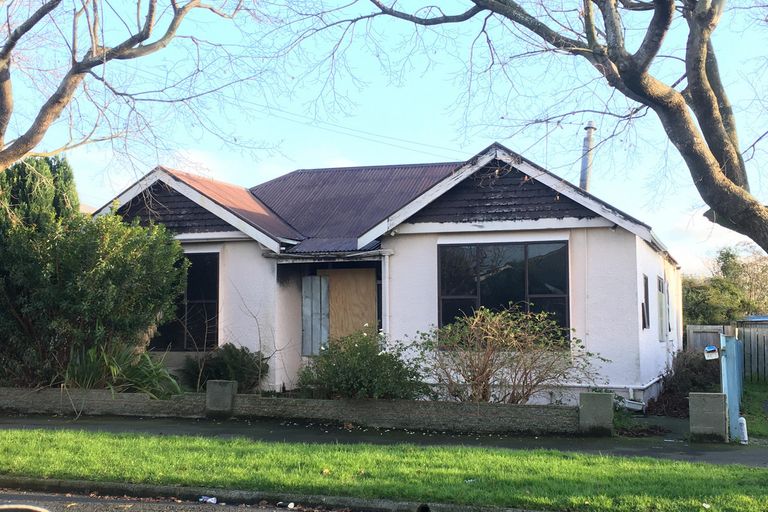 Photo of property in 284 Oxford Street, South Dunedin, Dunedin, 9012