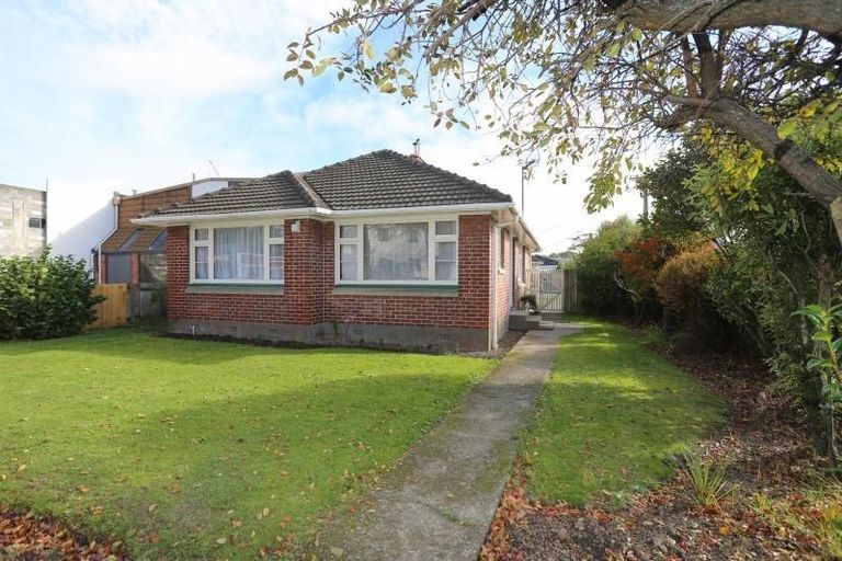 Photo of property in 10 Leamington Street, Addington, Christchurch, 8024