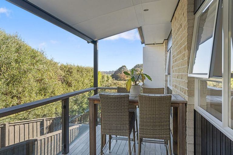 Photo of property in 2/18 Davita Place, Farm Cove, Auckland, 2012