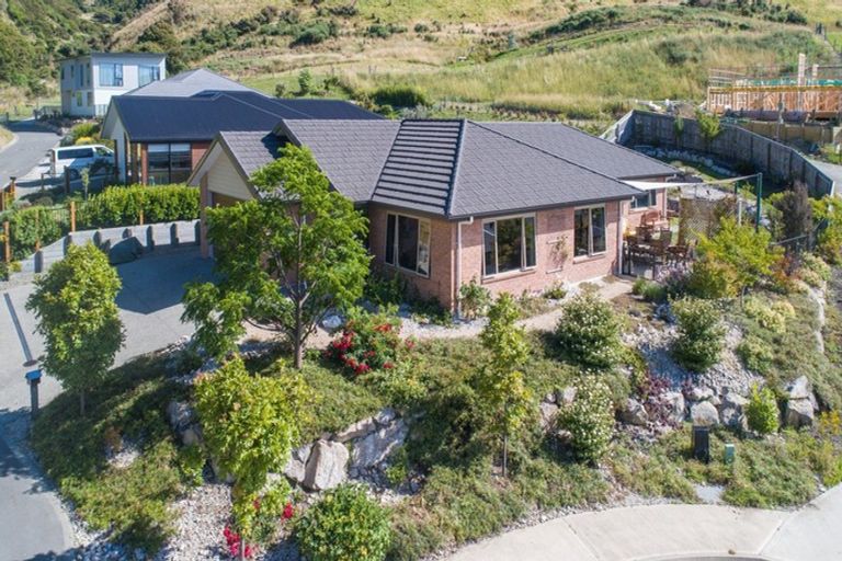 Photo of property in 19 Devenish Place, Atawhai, Nelson, 7010