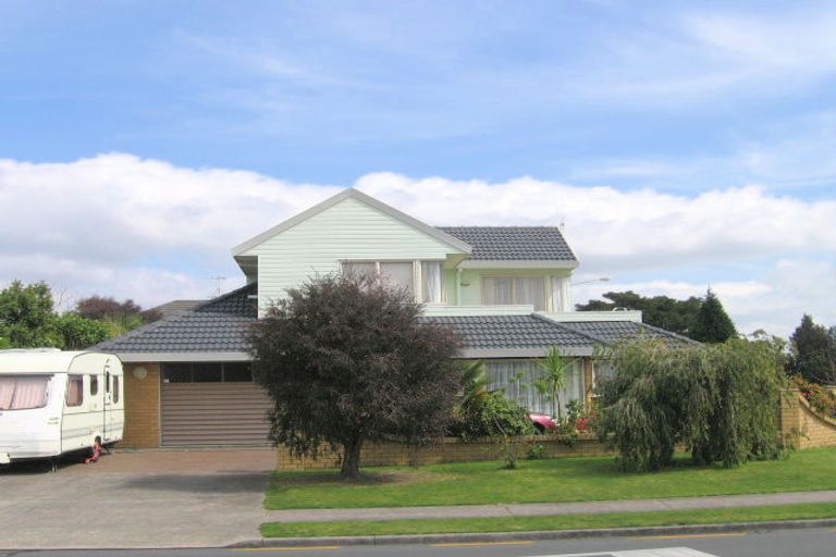 Photo of property in 2 The Green, Mount Maunganui, 3116