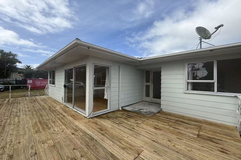 Photo of property in 12 Tango Place, Henderson, Auckland, 0610